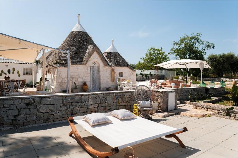 Trulli di Mamma Marì by STHEY