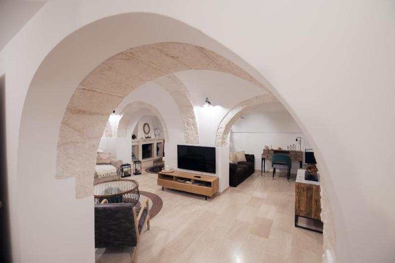 Trulli Greta, luxury villa with wonderful pool