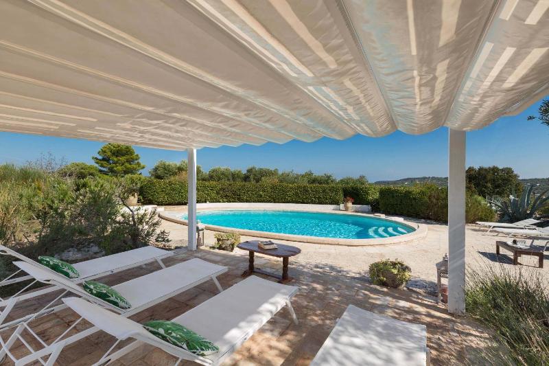 Trulli Il Cappero by Perle di Puglia