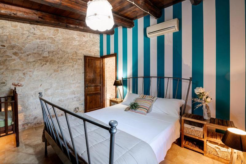 Trulli Littoria 4, Emma Villas