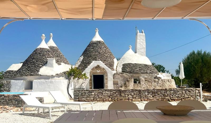 Trulli Pace 1879 Martina Franca