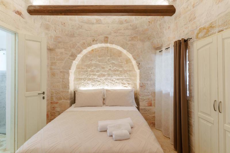 Trulli Petrantiqua con piscina