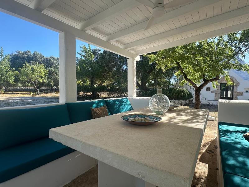 Trullo Alberico, immerso nella natura