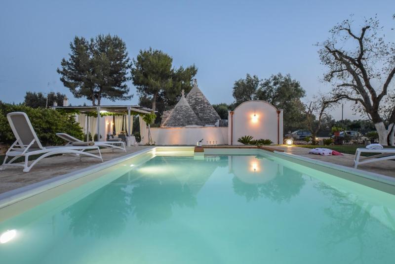 TRULLO CHEFMARCO PRIVATE/SALTWATER SWIMMING POOL