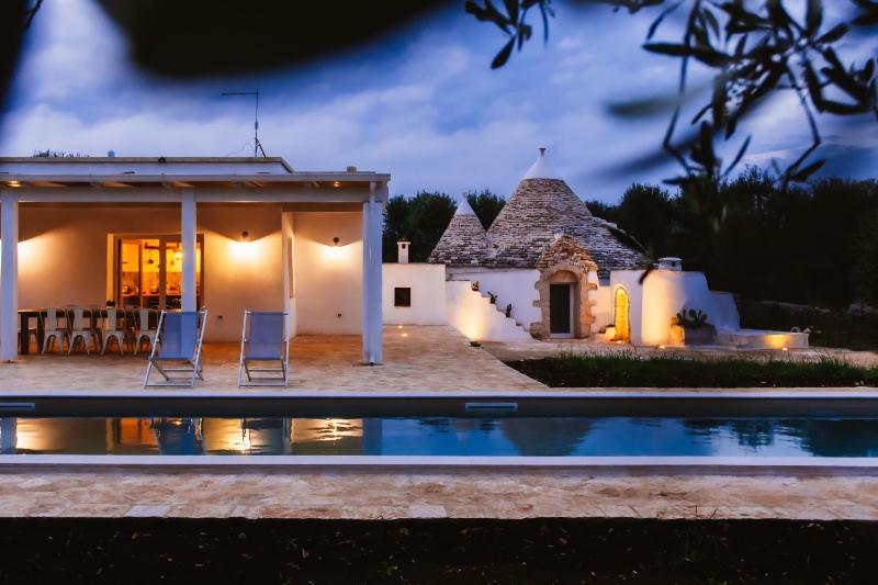 Trullo EVO con piscina privata