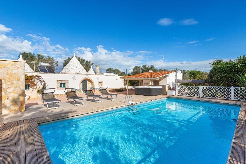 Trullo Isabell by Perle di Puglia