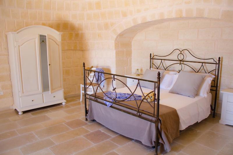 Trullo Li Demani by Jdvacanze
