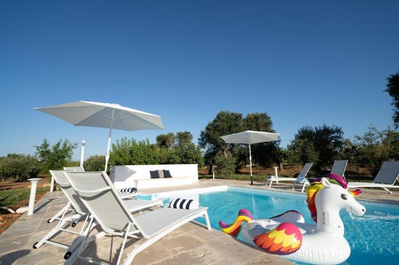 Trullo Lis con Piscina Privata