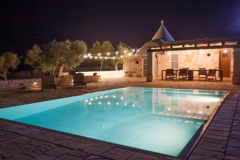 Trullo Oasi Santo Stefano - private pool