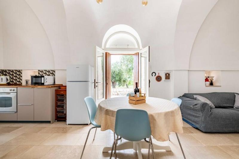 Trullo Oasi Santo Stefano - private pool