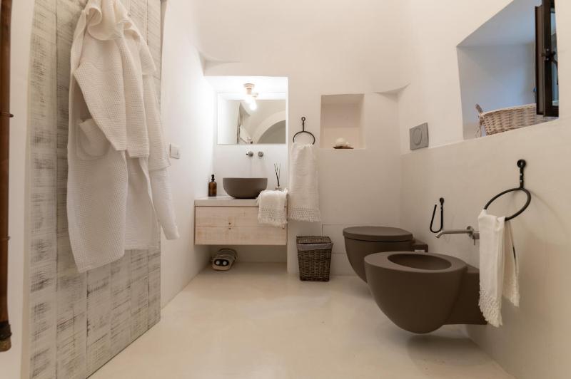 TRULLO SANTA PAZIENZA 6&3, Emma Villas