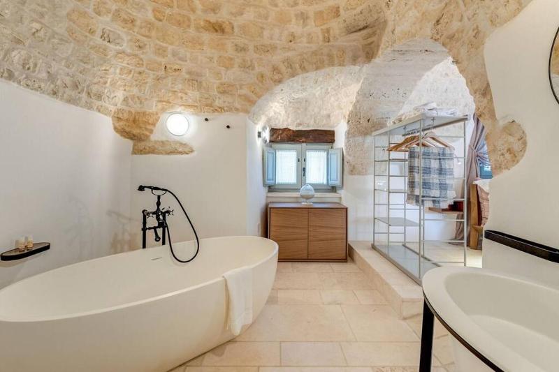 Trullo Under The Apulian Sky By Raro Villas