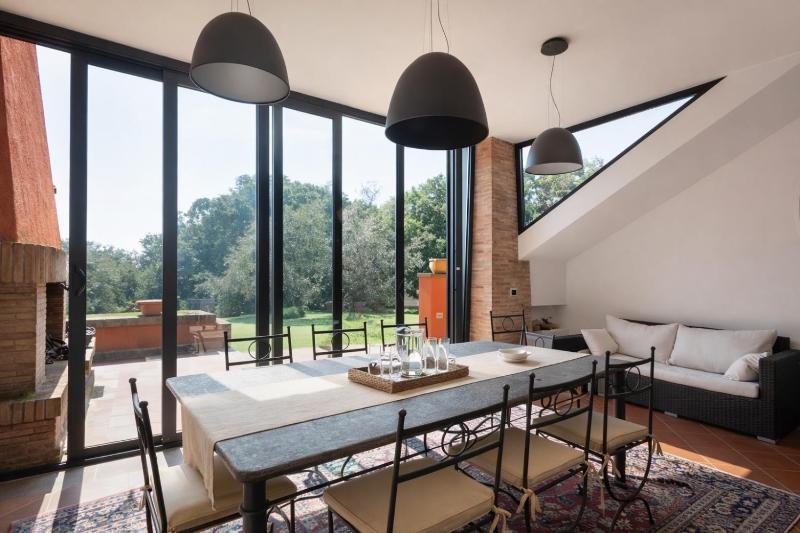 Ultra Luxe Villa w Stunning Pool Paradise