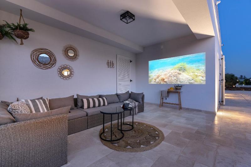 Vilaa Isa Beautiful Villa and trullo in Ostuni