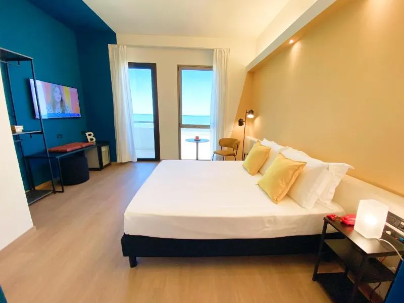 PianoB - Breakfast Hotel & Bar