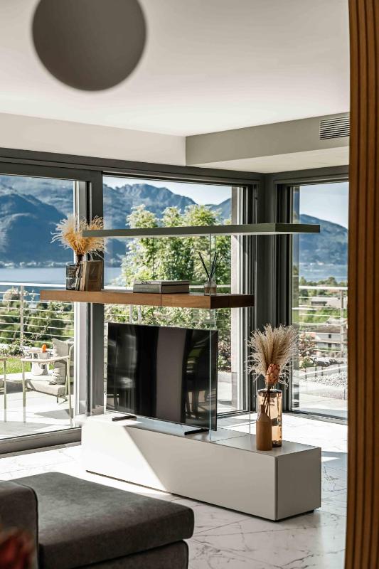 Villa Afrodite Lake Como - Luxury Italian Design