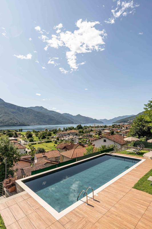 Villa Afrodite Lake Como - Luxury Italian Design