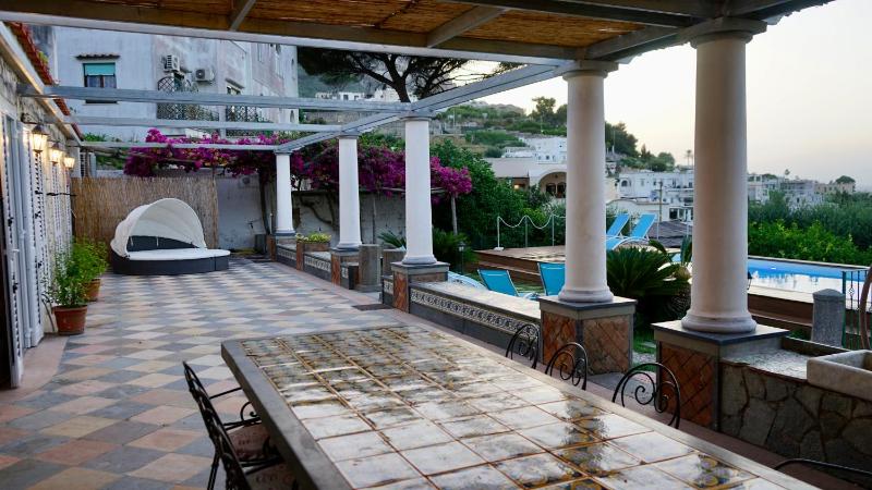 Villa Amalu Capri Piscina e Giardino