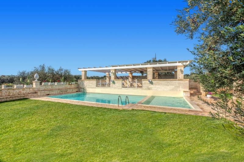 Villa Amico by Villa Plus