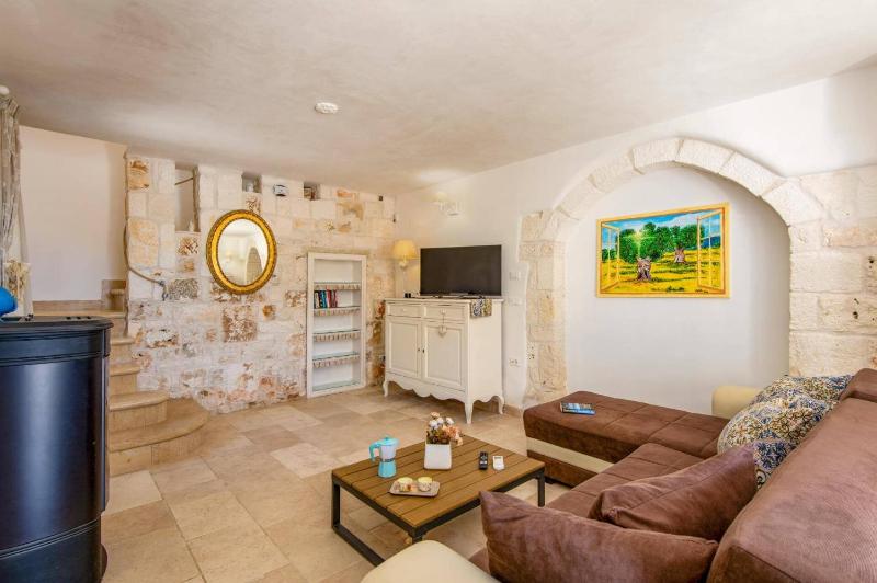 Villa Angelo by Villa Plus