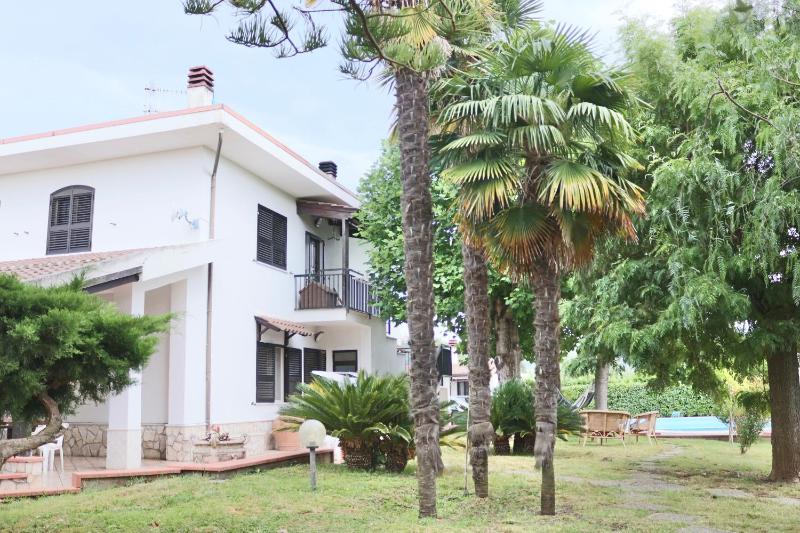 Villa Annamaria - swimming pool and peace in Castelforte