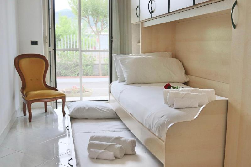 Villa Annamaria - swimming pool and peace in Castelforte