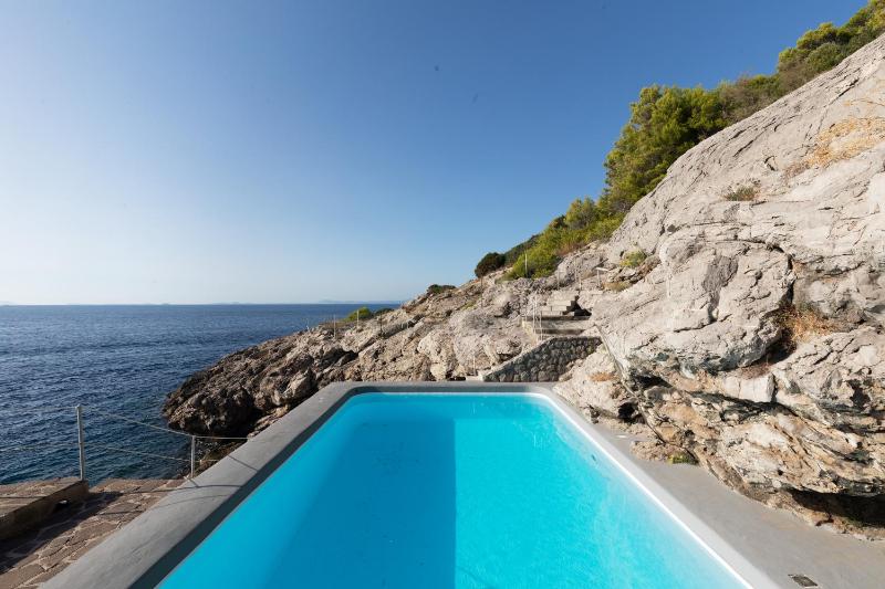 Villa Anthony piscina privata