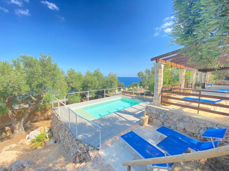 Villa Aurora