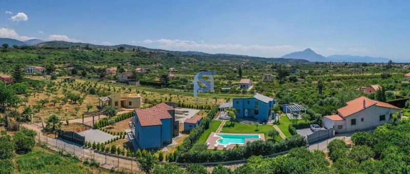 Villa Azzurra con piscina privata