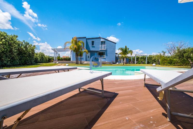 Villa Azzurra con piscina privata
