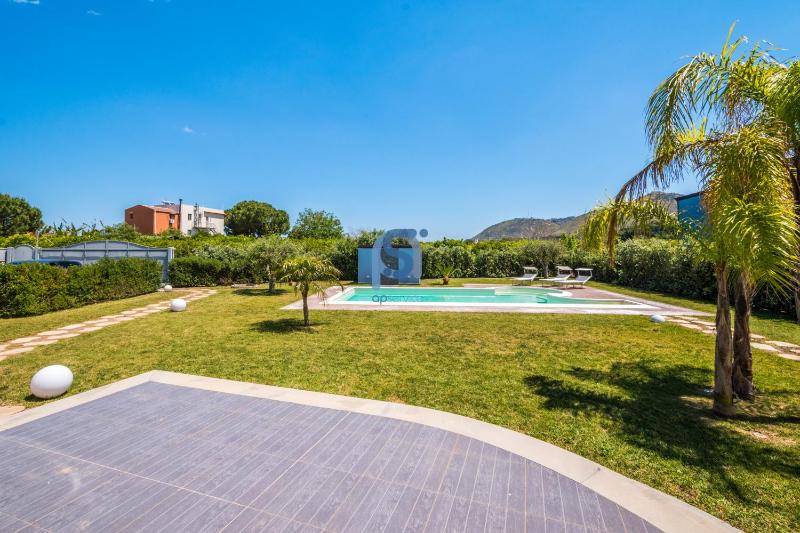 Villa Azzurra con piscina privata