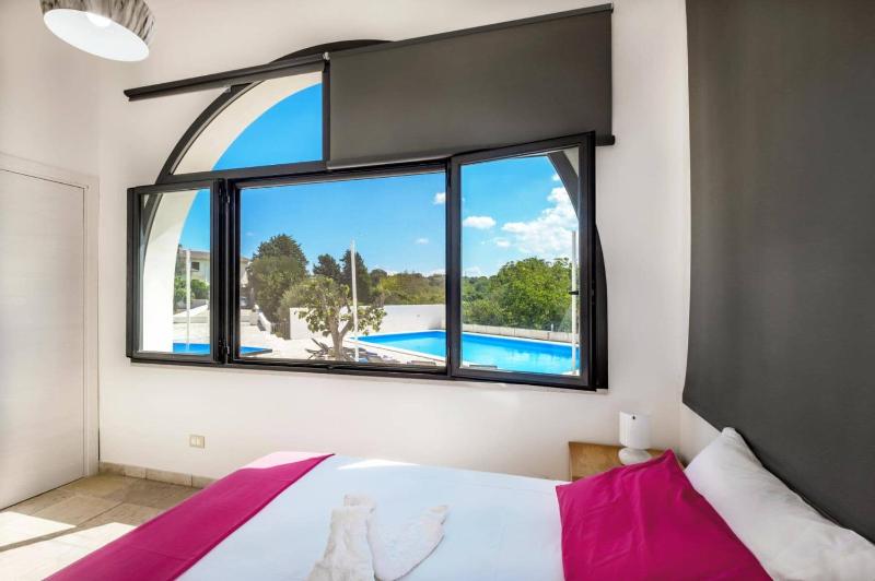 Villa Azzurrato by Villa Plus