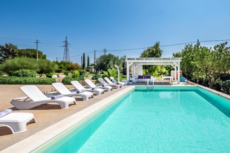 Villa Bella Ostuni by Villa Plus