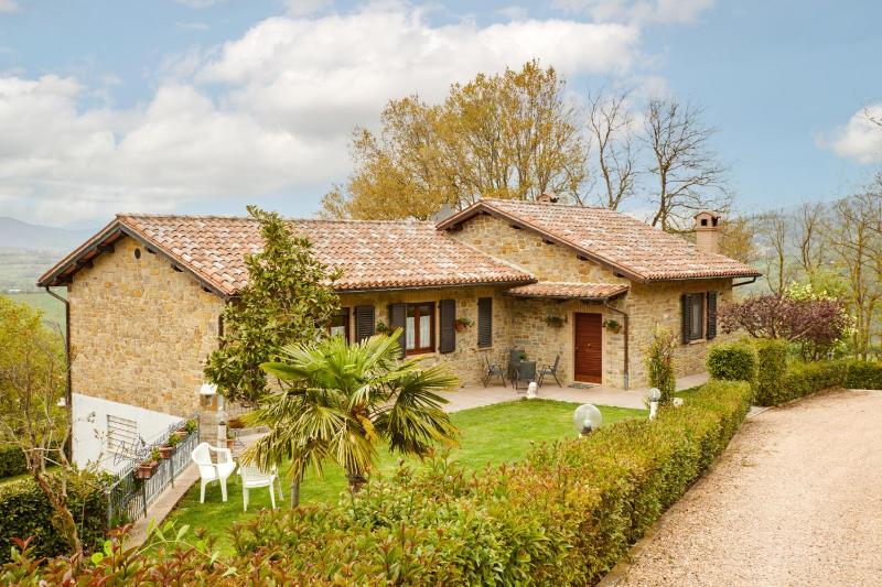 Villa Belveder - Piscina, Parco e Vista by Host Hero
