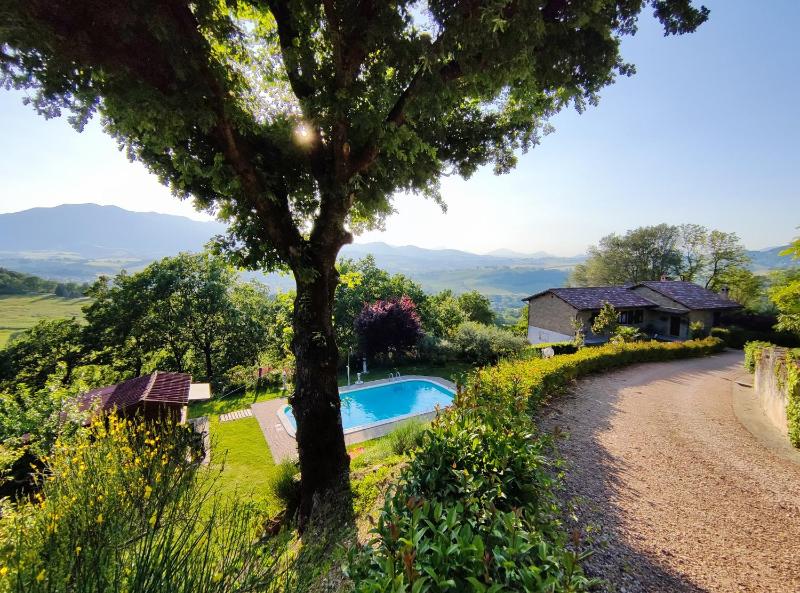 Villa Belveder - Piscina, Parco e Vista by Host Hero