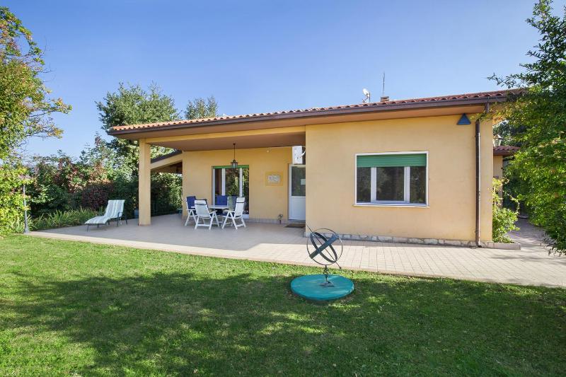 Villa Belvedere-Con piscina a Bardolino