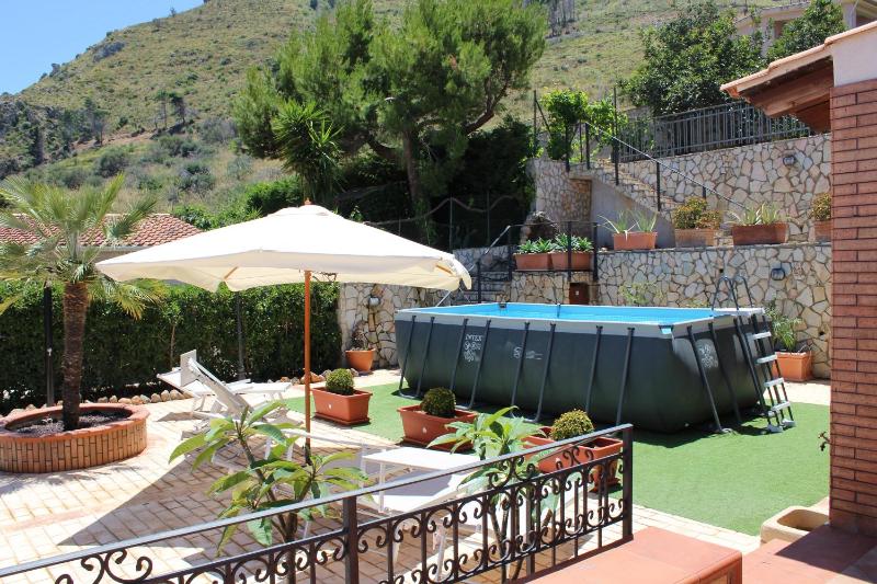 Villa Belvedere di Altavilla with Pool and Near The Sea