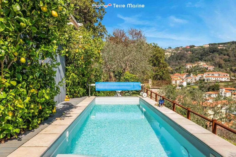Villa Bianca, Terre Marine