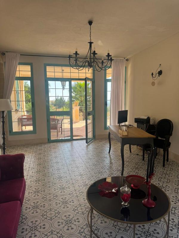 Villa Brikinnia