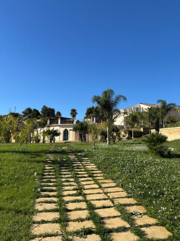 Villa Brikinnia