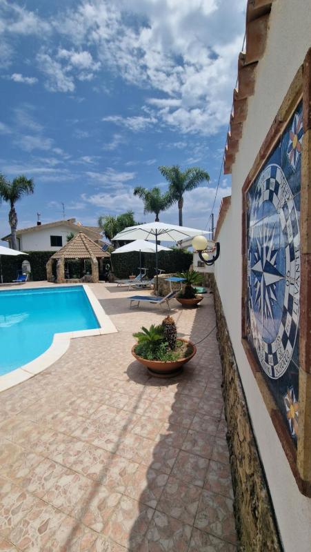 Villa CARLOTTA