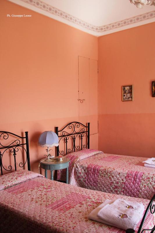 Villa Castiglione 1863 - The real Sicilian holiday
