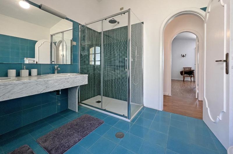 Villa Collina Del Sole 12 Pax by VILLASRETREATS