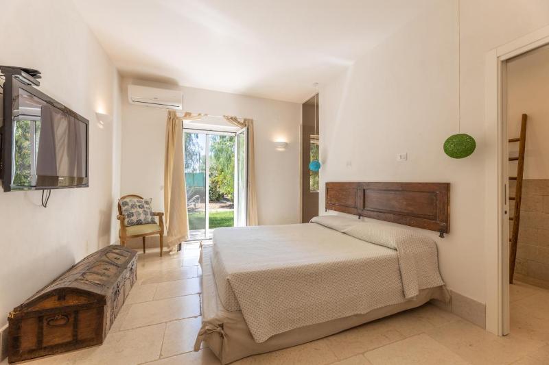 Villa con Piscina e Jacuzzi privata - 3 minuti dal mare