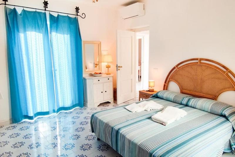 Villa Conchiglia blu con piscina