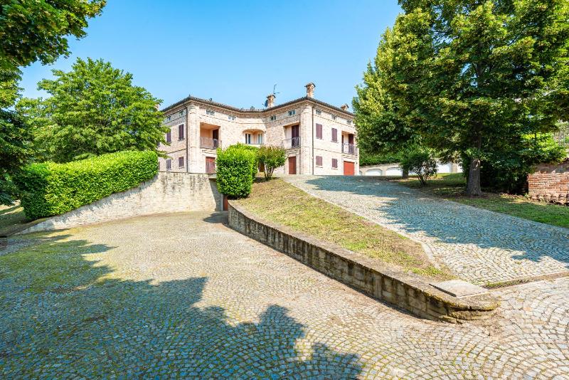 Villa Cornelia , entire Villa with private pool