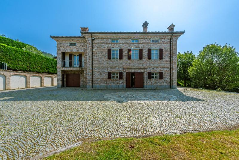 Villa Cornelia , entire Villa with private pool