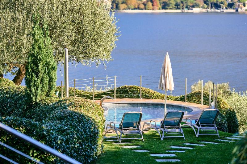 Villa Costanza- private heated pool, steam room & sauna - Bellagio Village Residence