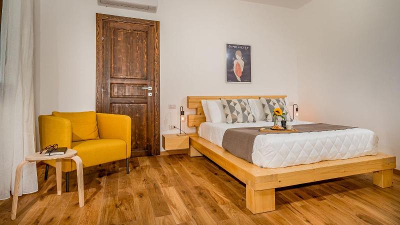 VILLA CUTRERA 8, Emma Villas