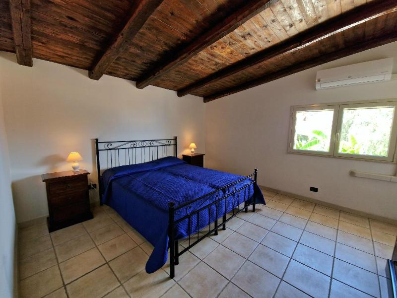 Villa Daniela - Villa con piscina privata e discesa a mare tra Catania e Siracusa